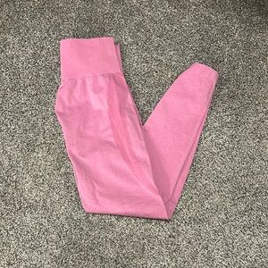 NVGTN Leggings Bubble Gum Pink Size M